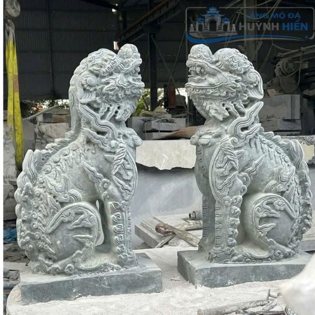Tượng con nghê đá mẫu truyền thống