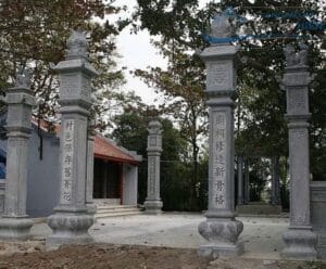 cổng đá nhà thờ họ 2 cột đẹ
