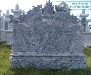 cuốn thư đá đặt trước từ đường chuẩn phong thủy