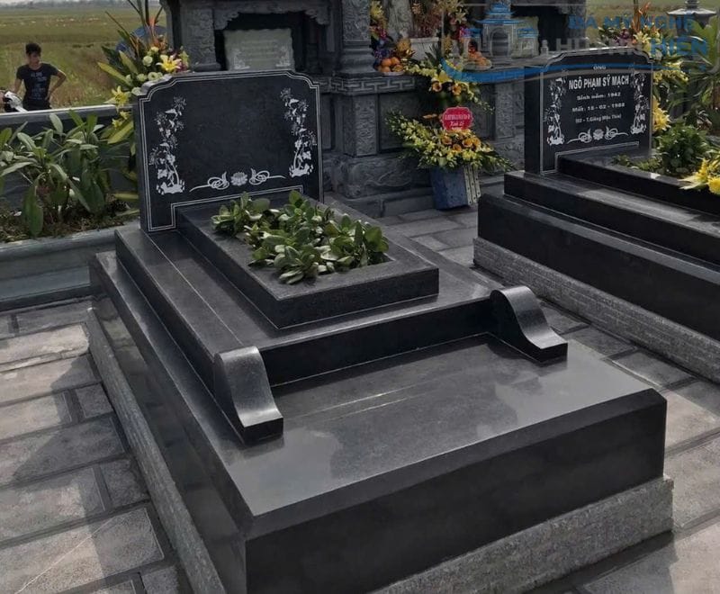 Mẫu mộ đá granite tại Gia Lai sang trọng
