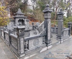 khuôn viên lăng mộ đá thẩm mỹ cao sang trọng