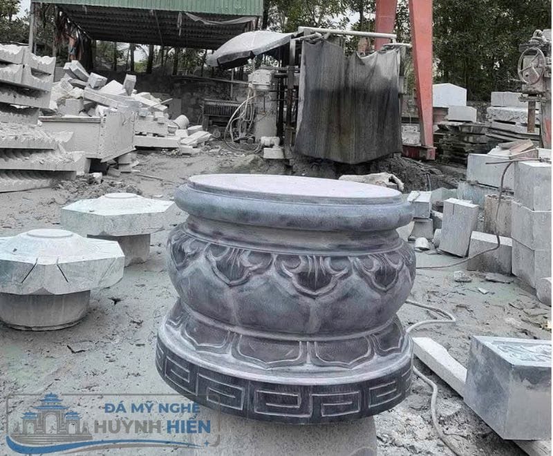Chân tảng đá nhà thờ họ chạm khắc đẹp