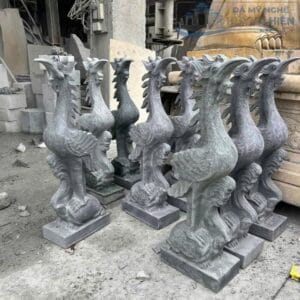 Hạc đá đứng trên lưng rùa truyền thống